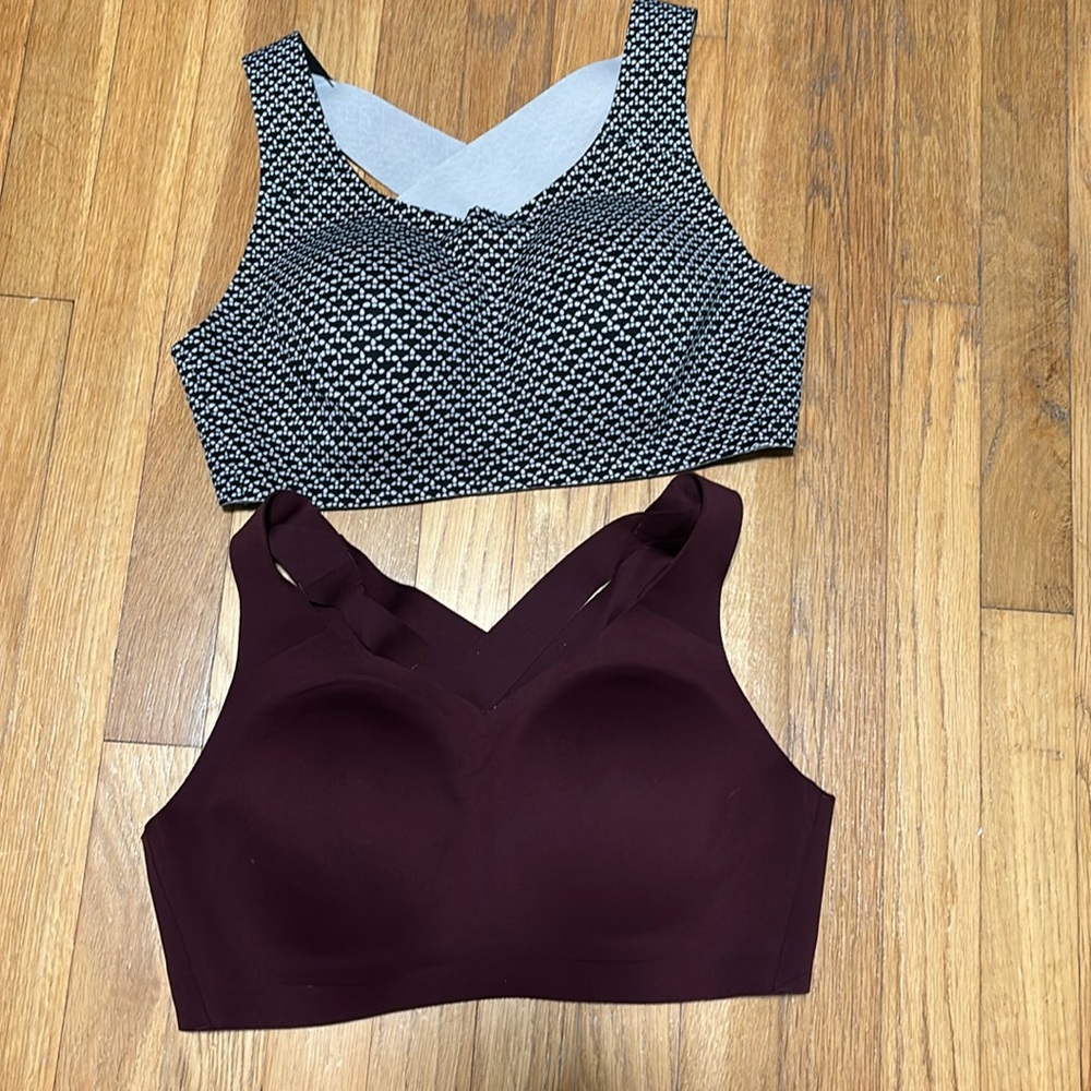 EUC 2 Enlite Sports bras